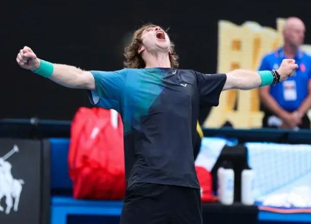 尤为值得一 尤为值得一